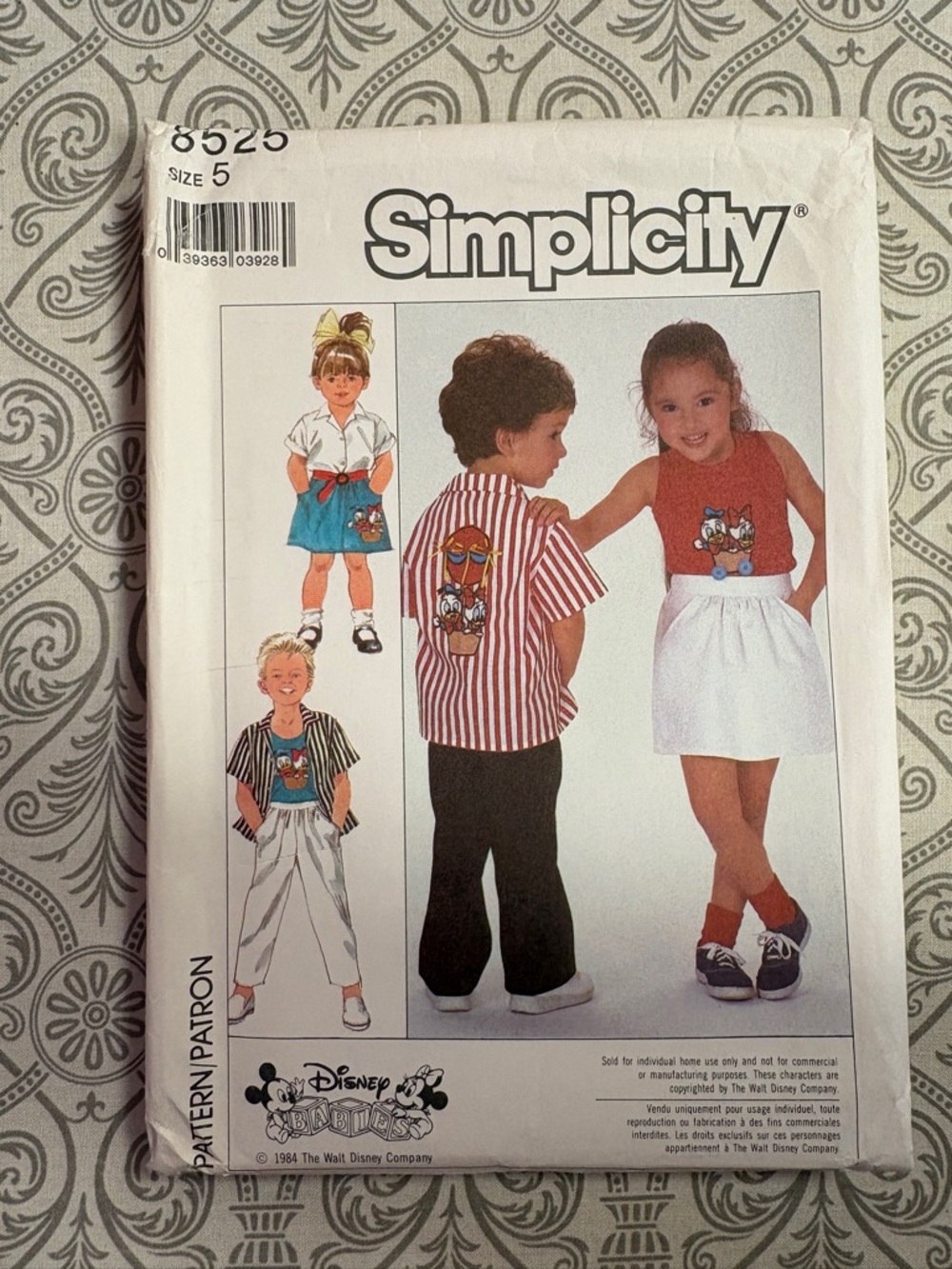 Vintage 1984 Disney Babies Simplicity sewing pattern. S8525 kids size 5